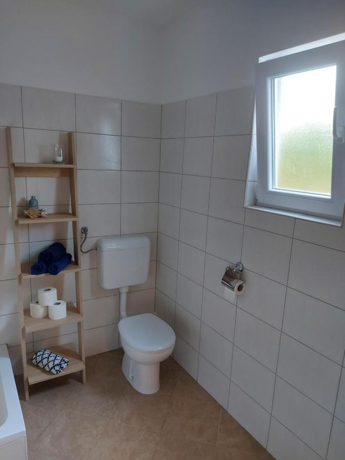 Holiday Home Pepe Banj Buitenkant foto