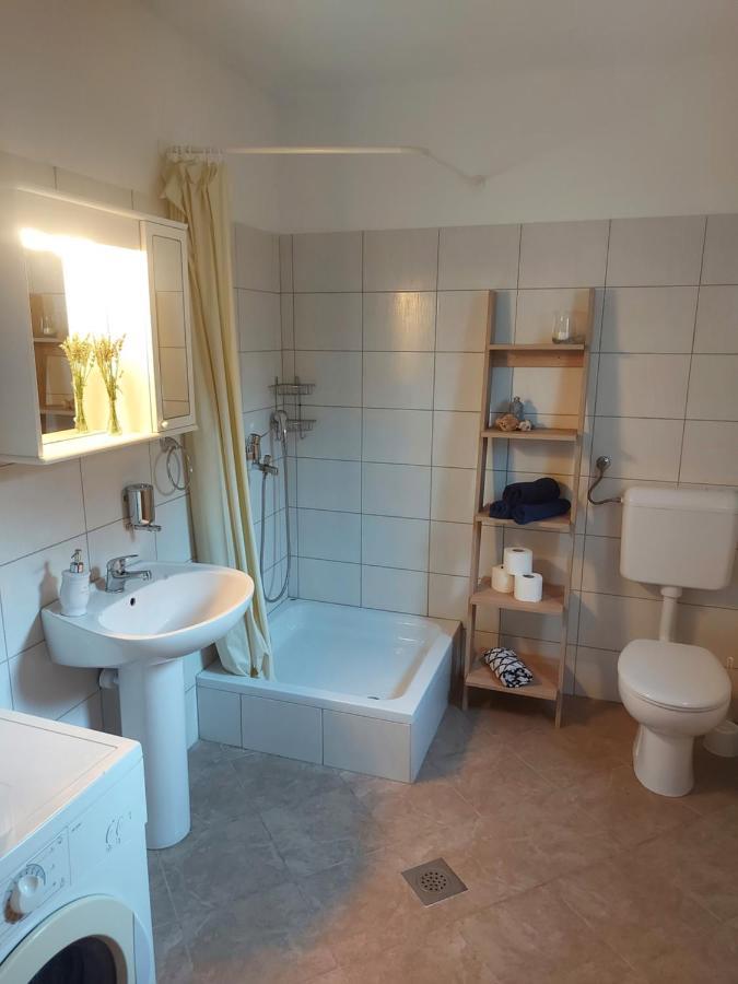 Holiday Home Pepe Banj Buitenkant foto